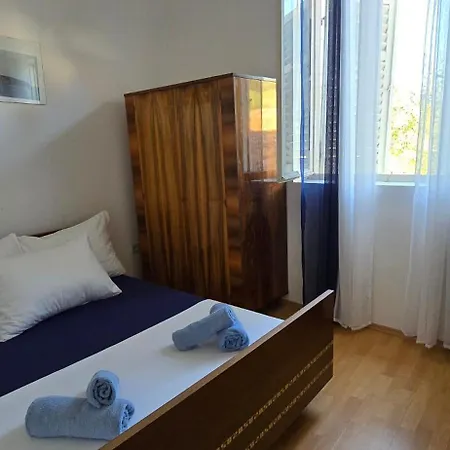 Apartament Andela
