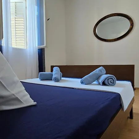 Andela Apartman