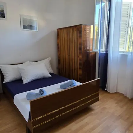 Andela Apartman Preko